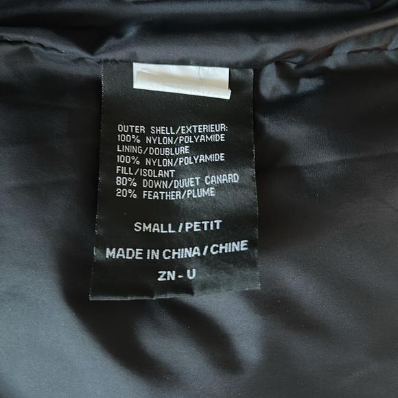 Helly Hansen
Used size small - Picture 4 of 6